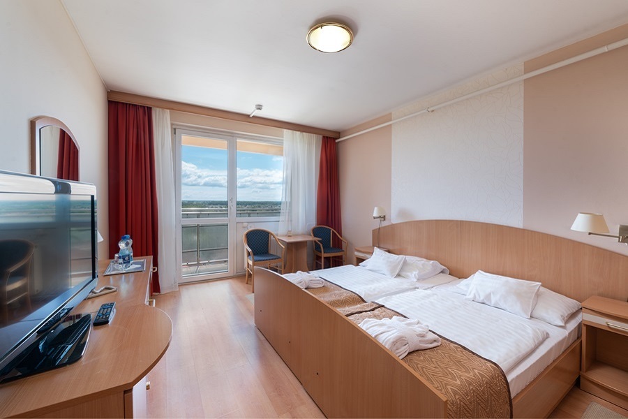 Hotel Barátság*** <sup>superior</sup> Hotel Barátság*** <sup>superior</sup>